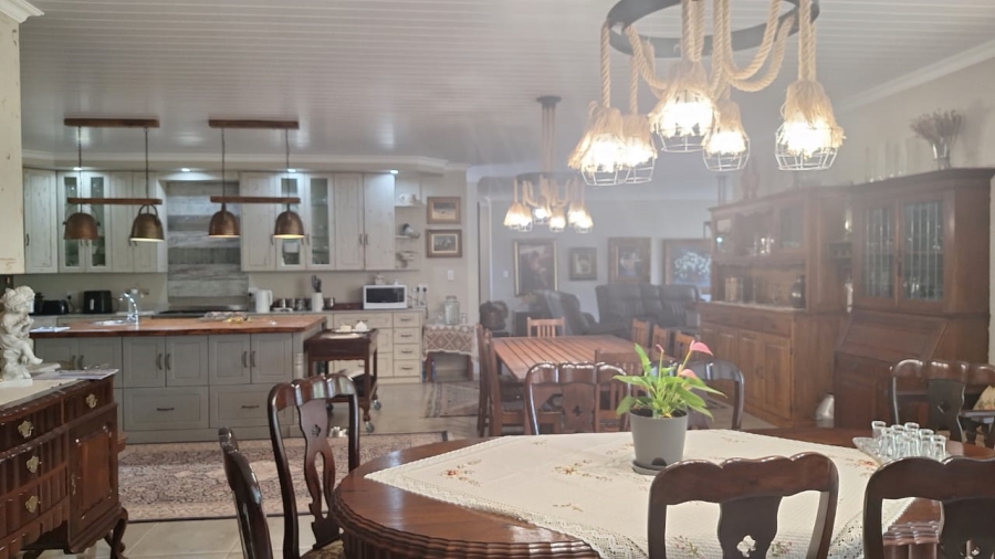 4 Bedroom Property for Sale in Stilbaai Wes Western Cape